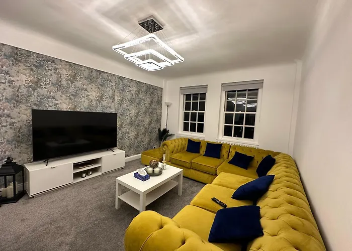 Kensington Apartment